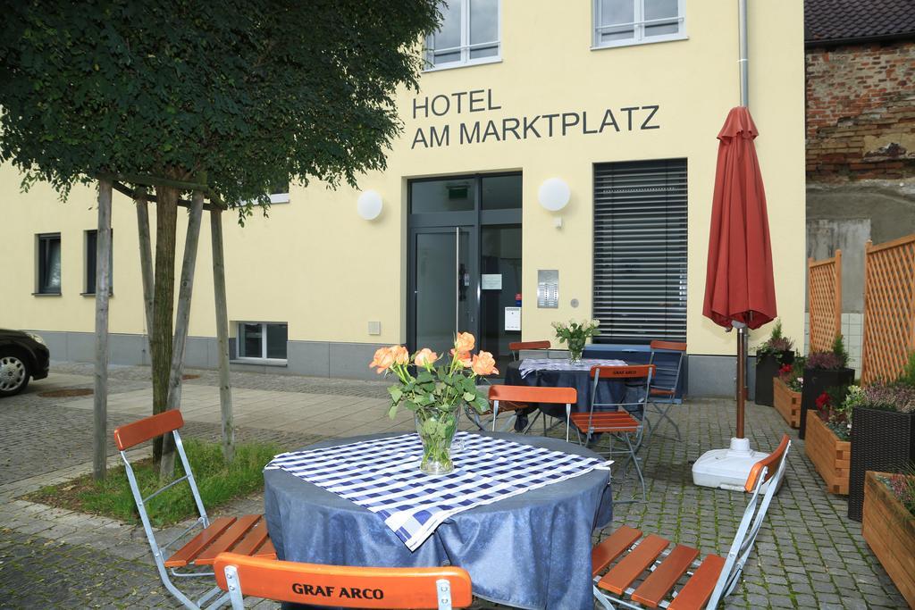 Hotel Am Marktplatz Gangkofen Екстер'єр фото
